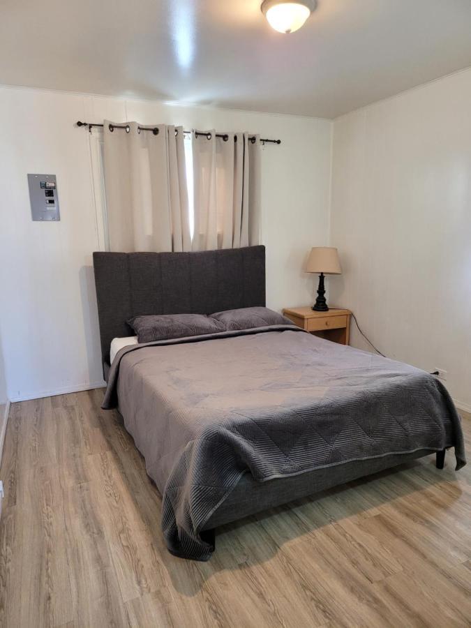 Midtown Motel On Alaska Ave 道森克里克 外观 照片
